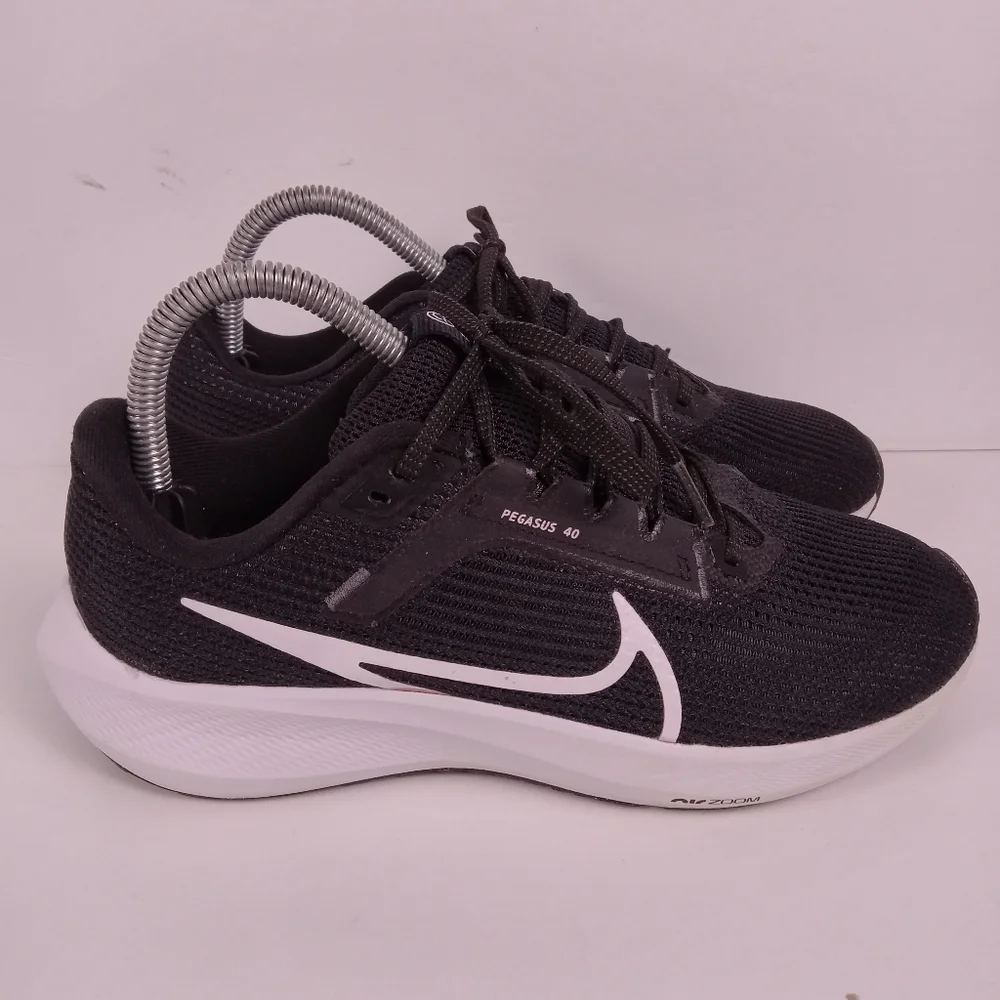 Nike Black and White Women's Pegasus 40 Running Shoes